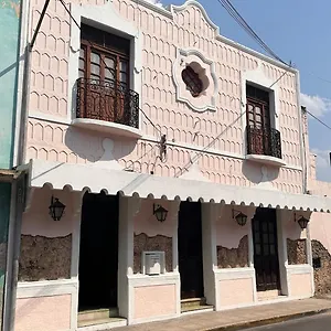 Oyo Margarita Hotel